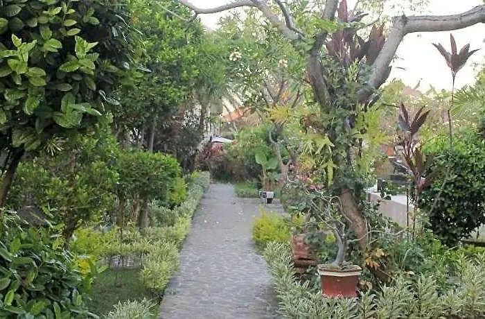 Taman Lilys バリ島